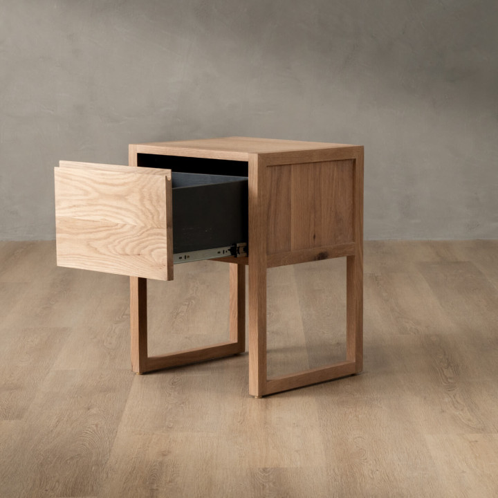 Demo - Swazi Pedestal - Oak - 4