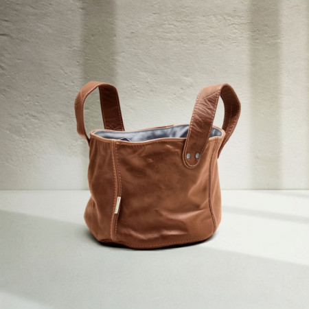 MEDIUM Leather Planter/Storage Baskets - Butterscotch - 1