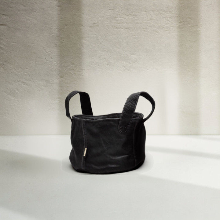 MEDIUM Leather Planter/Storage Baskets - Black - 1