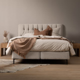 Haverlyn Caravé Bed - King - Latté - 2