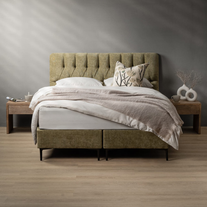 Haverlyn Caravé Bed Olive Wave