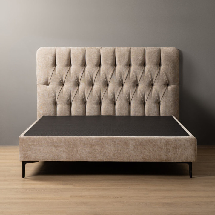 Haverlyn Carave Bed - Queen - Sand Wave 4