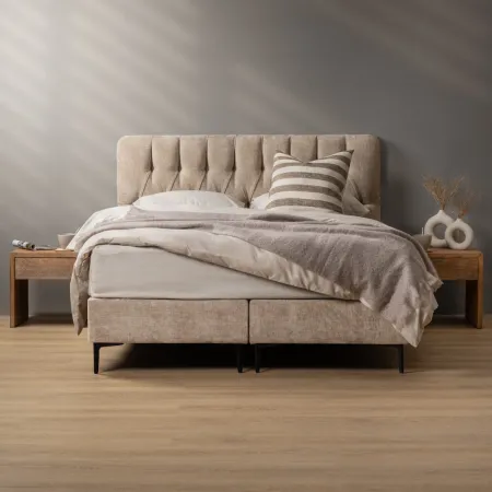 Haverlyn Carave Bed - King - Sand Wave 2