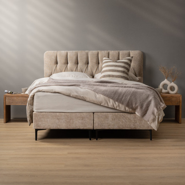 Haverlyn Carave Bed - King - Sand Wave 2