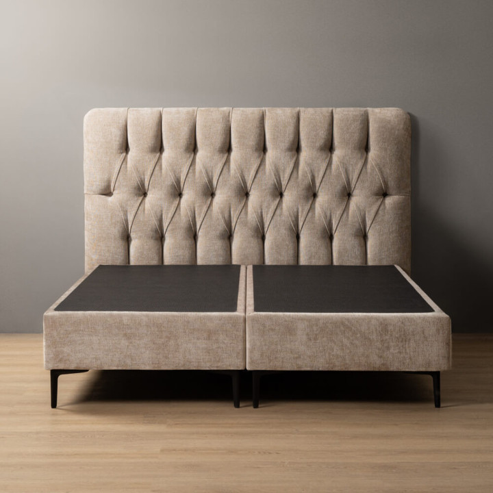 Haverlyn Carave Bed - King - Sand Wave 4