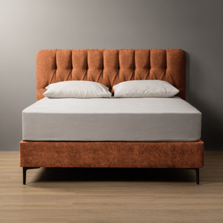 Haverlyn Caravé Bed - Queen - Rust Wave
