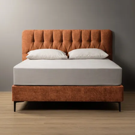 Haverlyn Caravé Bed - Queen - Rust Wave 1