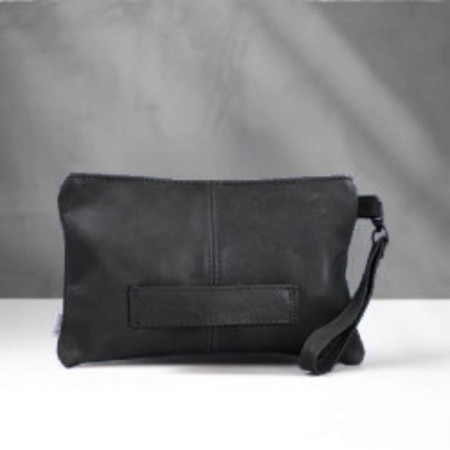 Maggie Leather Handsling Bag - Mystique Black