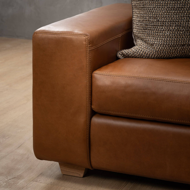 Karoo Leather Corner Couch with Daybed Left - Butterscotch
