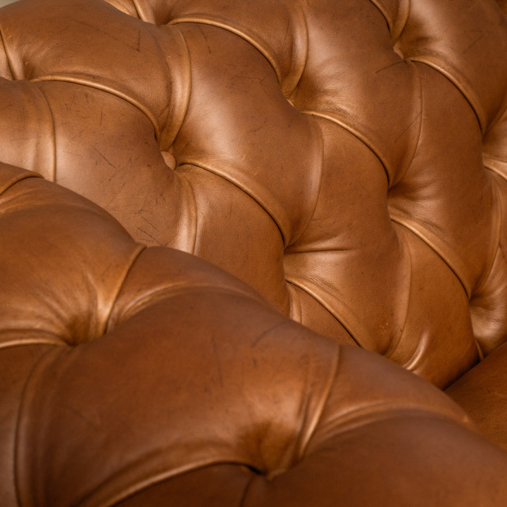 Chesterfield 3 Seater Leather Couch - Ginger 7