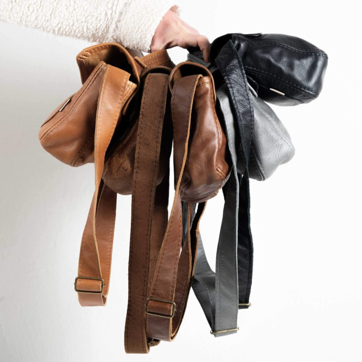 Tinka Leather Crossbody Bag - Grey - 3