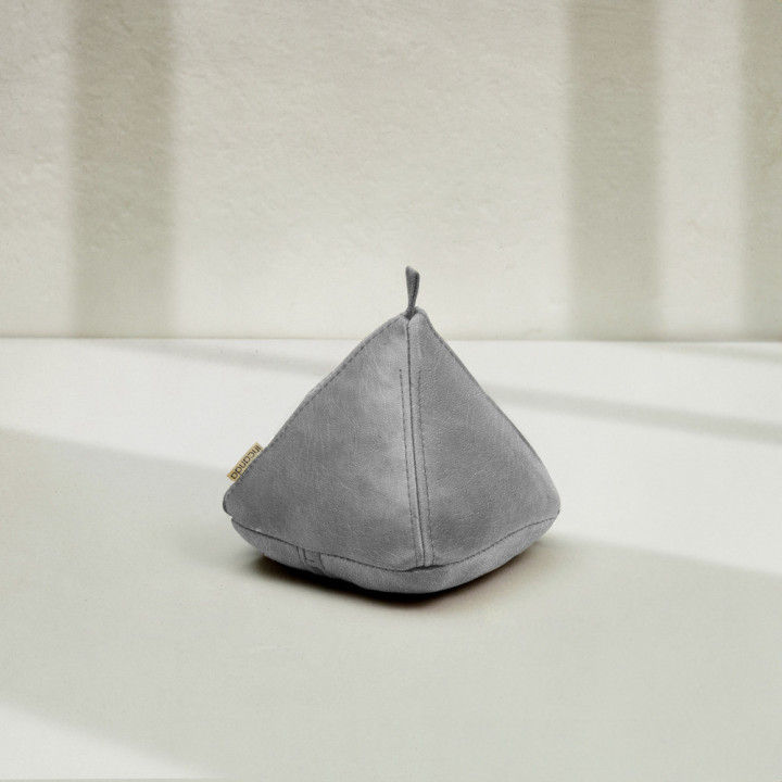 Leather Triangular Door Stopper - Pepper - 1