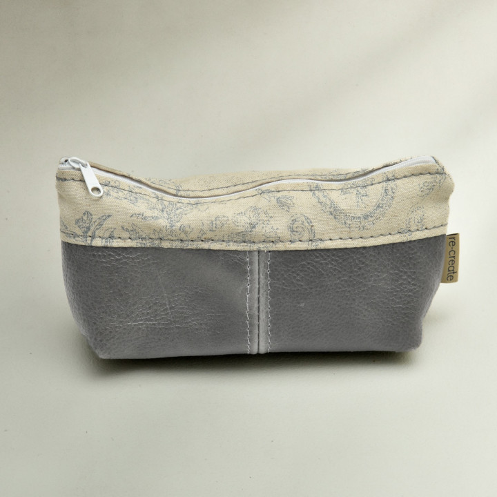 Leather Pouch with Fabric - Pepper - 1