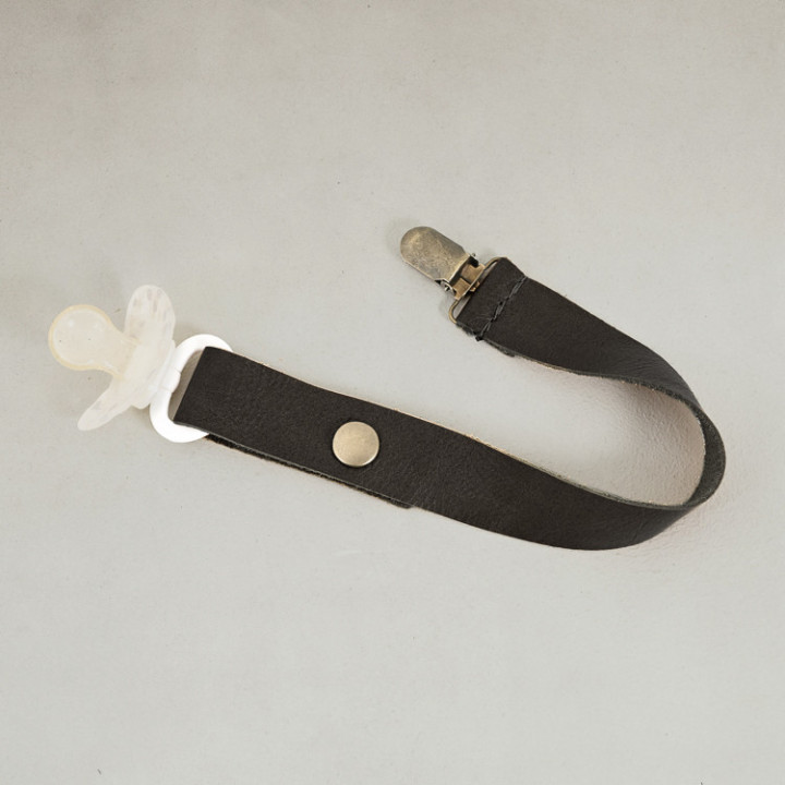 Leather Dummy Clip - Black - 1