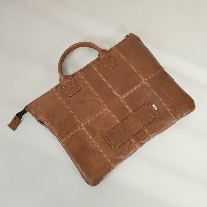 Quill Leather Laptop Pouch - Butterscotch - 1
