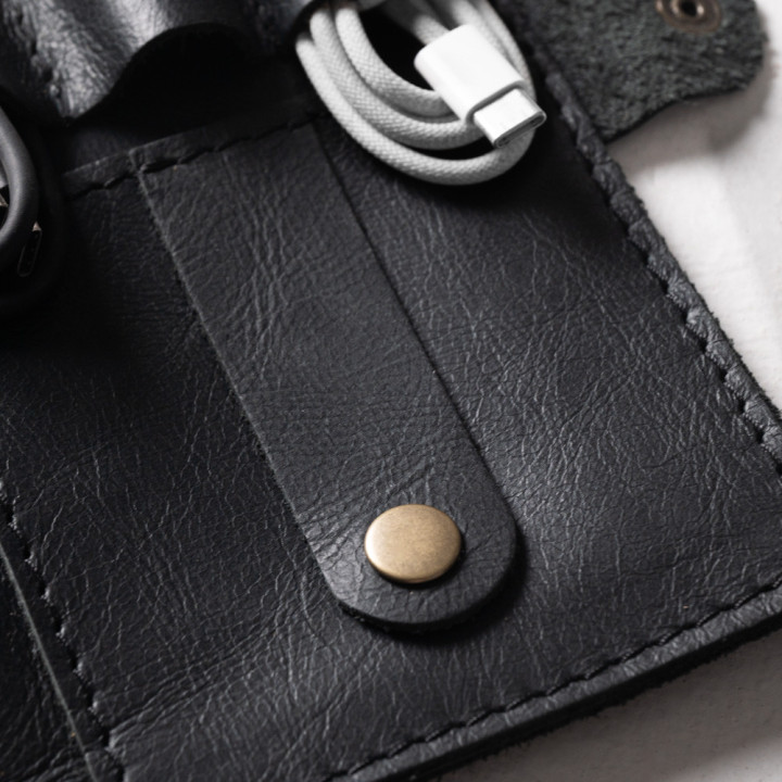 Leather Cable & Tech Organiser (Electronic Travel Pouch) - Black - 5