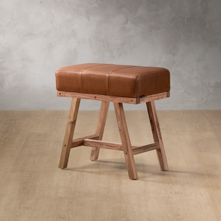 Painter's Bench (Medium) - Blackwood - Butterscotch - 1