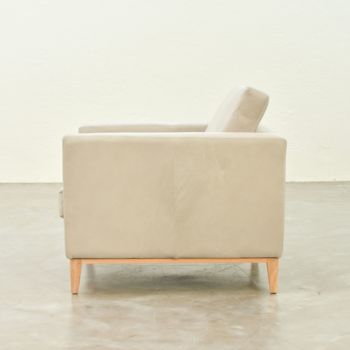Cape Town Leather Armchair - Cream - 3