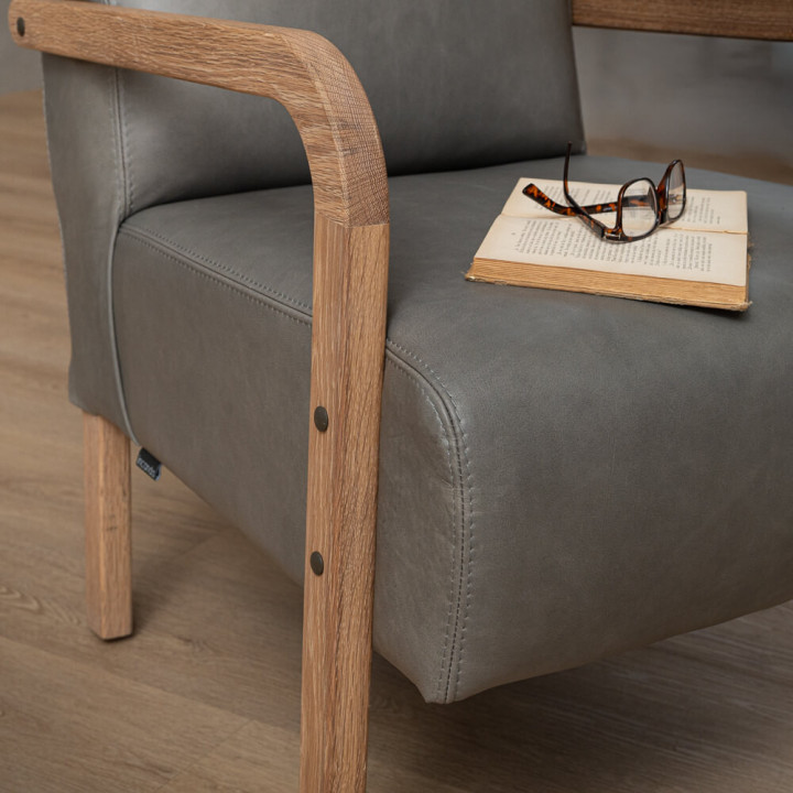 Palmiet Leather Armchair - Oak - Pepper - 4