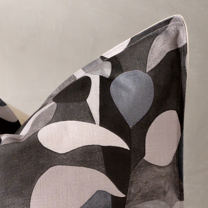 Matisse Overcast - Duck Feather Scatter - 3