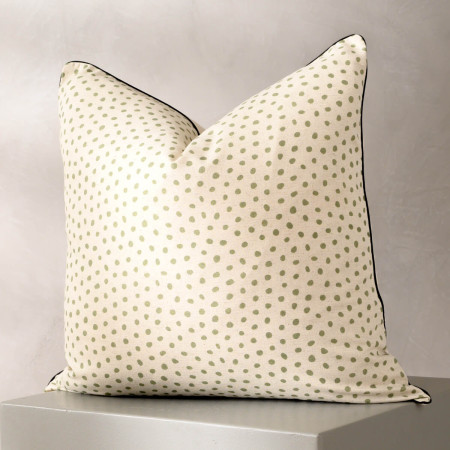 Mountain Leopard Buchu - Duck Feather Scatter - 1