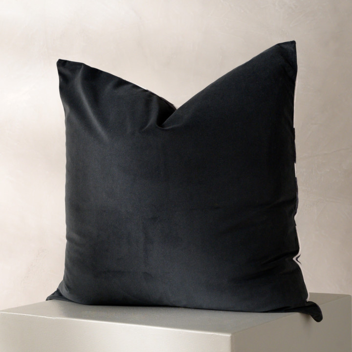 Cubist Black - Duck Feather Scatter - 3