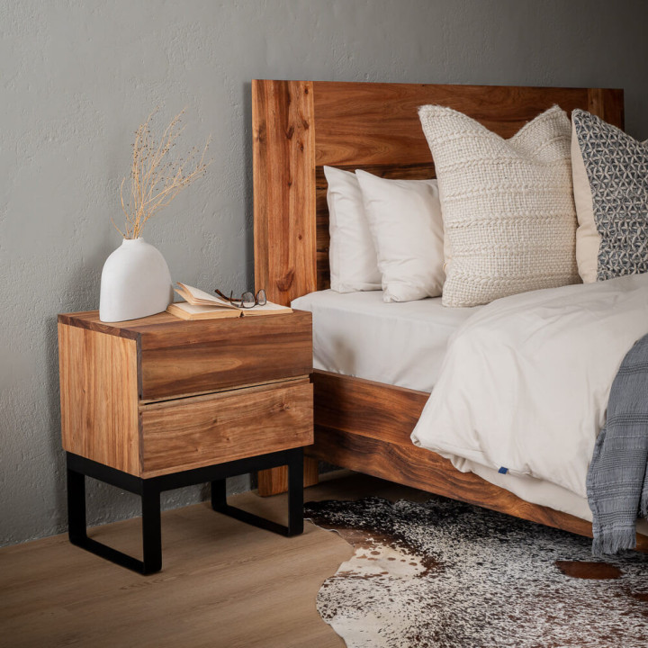 Sahara Pedestal - Blackwood - 4