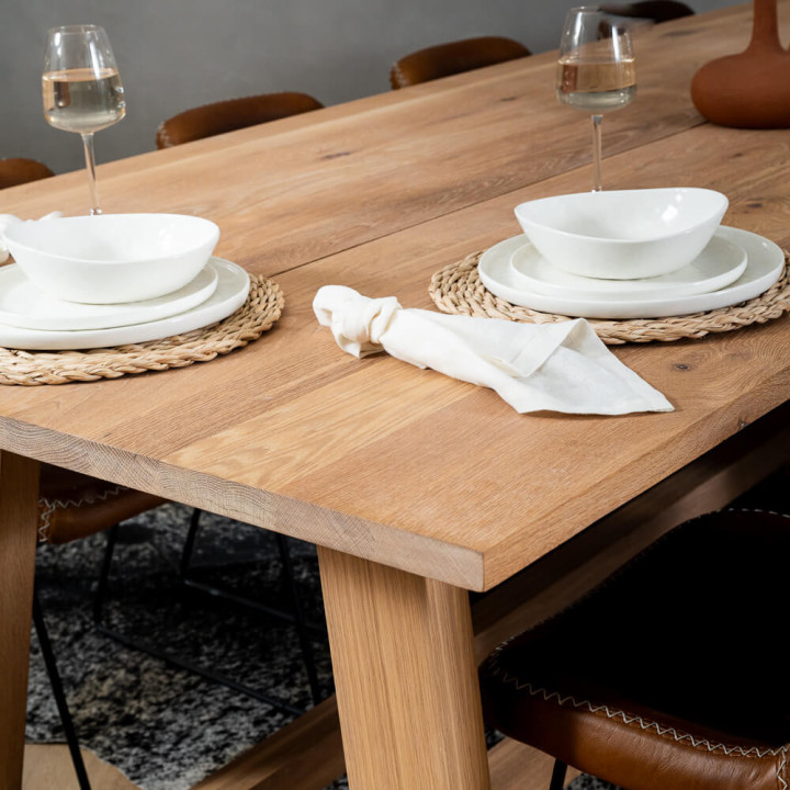2.8m Griekwa Dining Table - Oak - 4