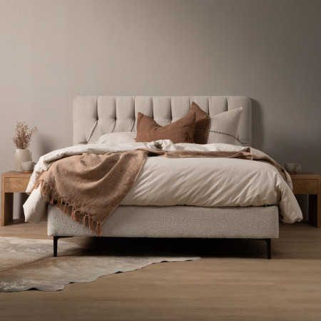 Haverlyn Queen Headboard - Latté