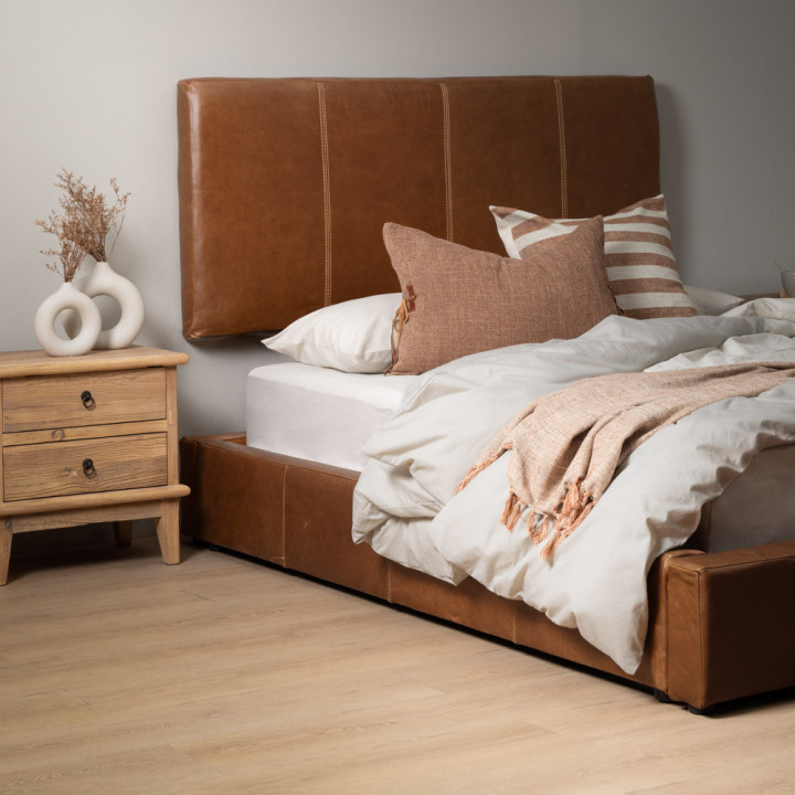 Montanelle Leather Bed Base - Queen - Cinnamon - 3