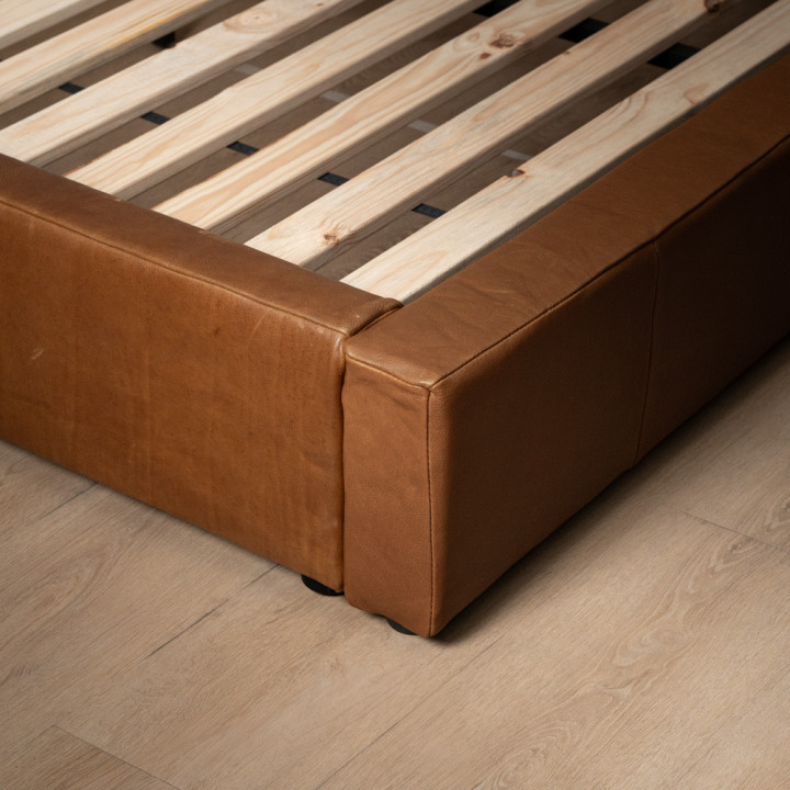 Montanelle Leather Bed Base - Queen - Cinnamon - 7