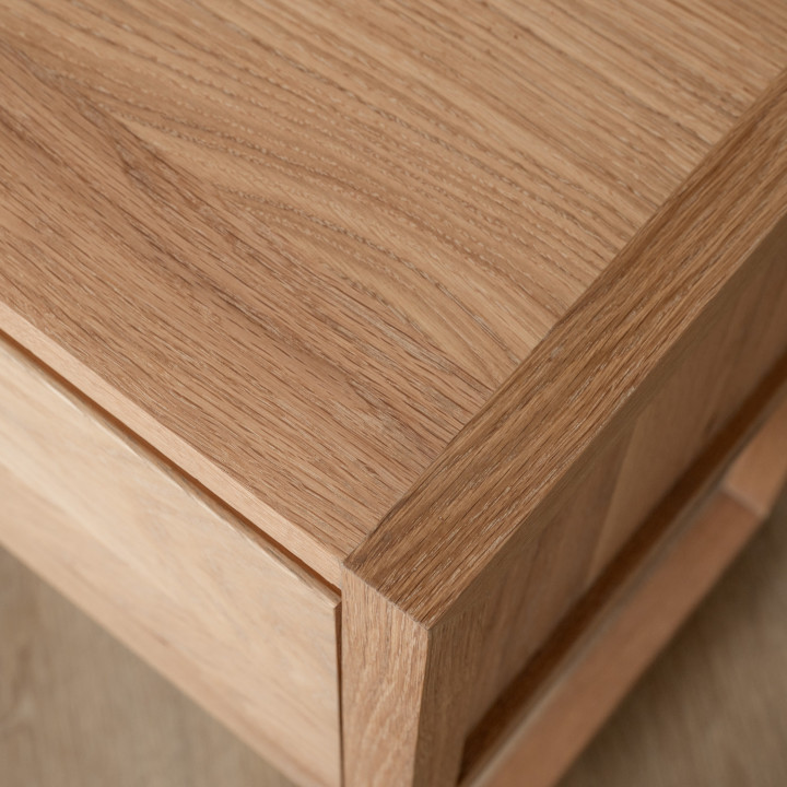 Demo - Swazi Pedestal - Oak - 7