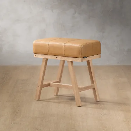 Painter's Bench (Medium) - Oak - Desert - 1