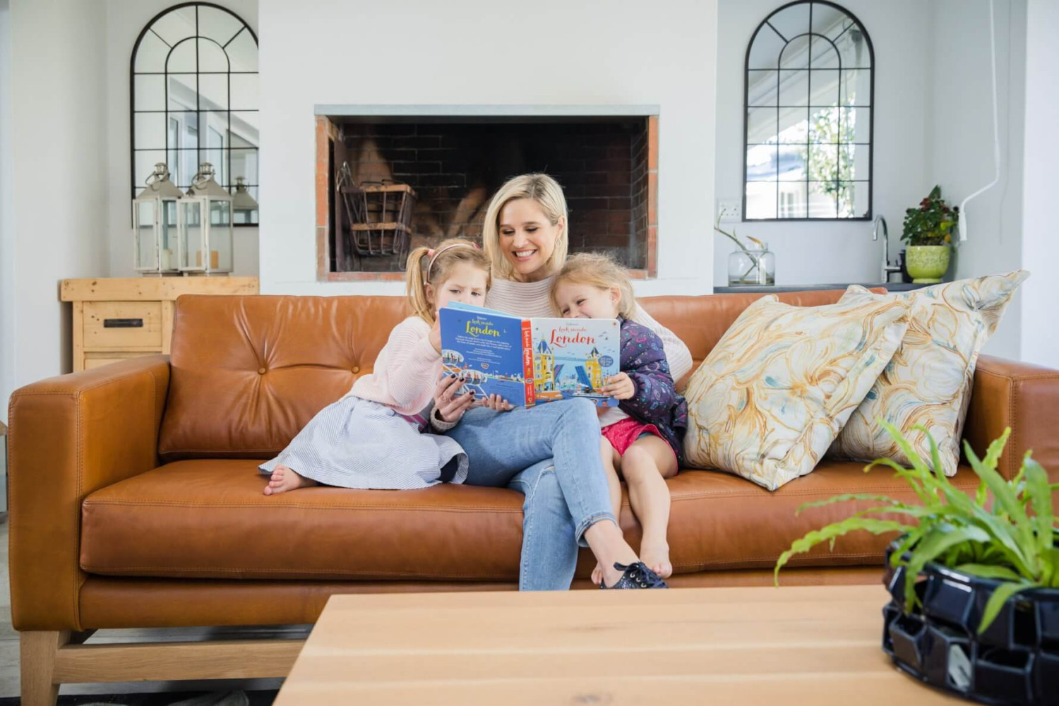 Why Choose Leather? The Benefits of Leather Couches