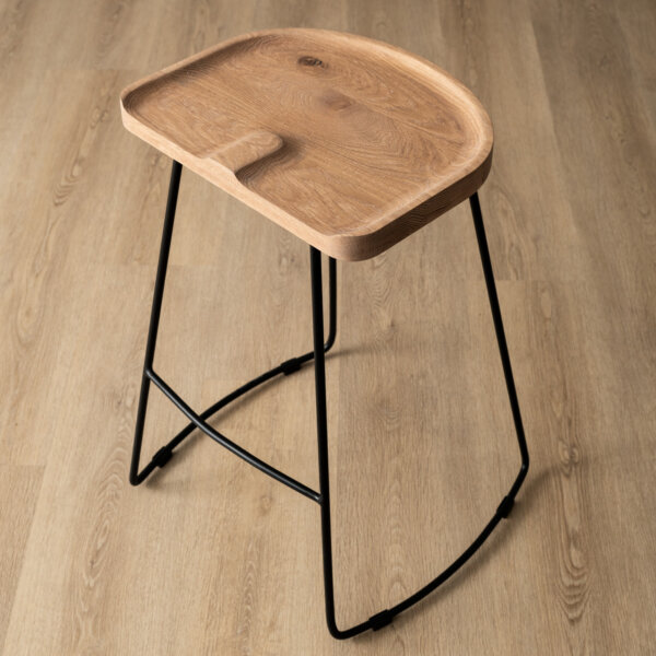 oak-sahara-bar-stool