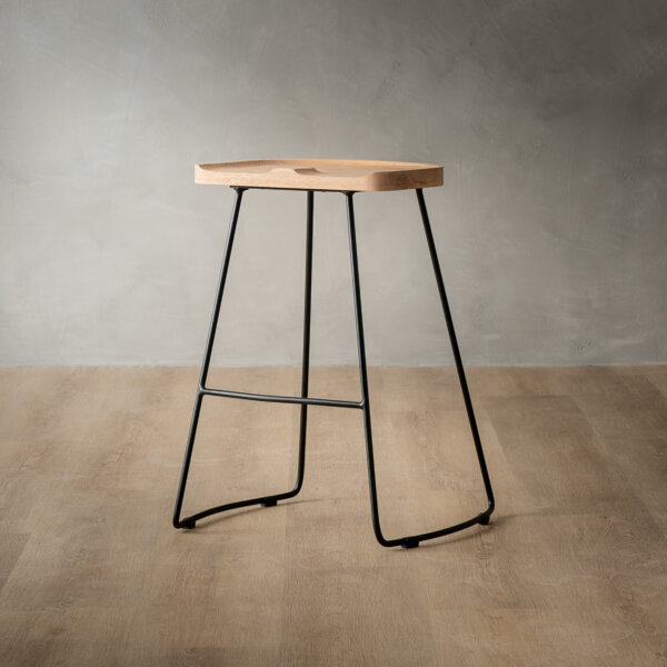 oak-sahara-bar-stool