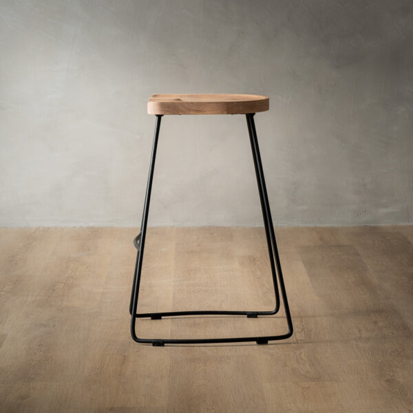 oak-sahara-bar-stool