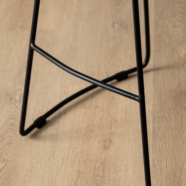 oak-sahara-bar-stool