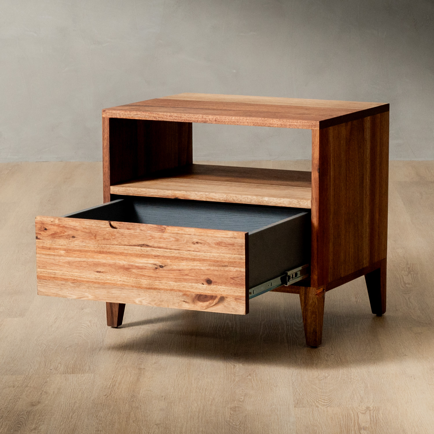 cape-town-bedside-one-drawer-blackwood