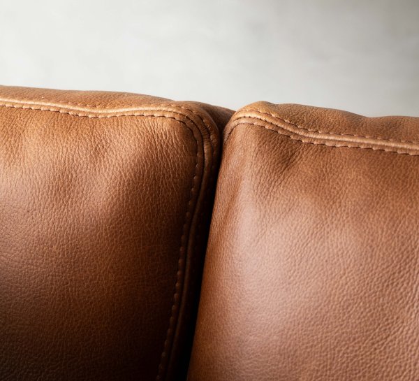 2m-clanwilliam-leather-couch-butterscotch