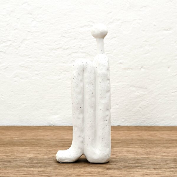 ceramic-head-up-figurine-white