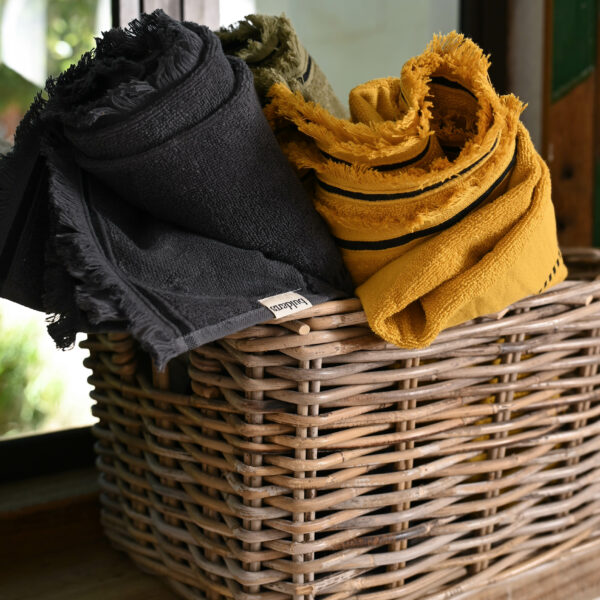 slate-sheet-and -hand-towel