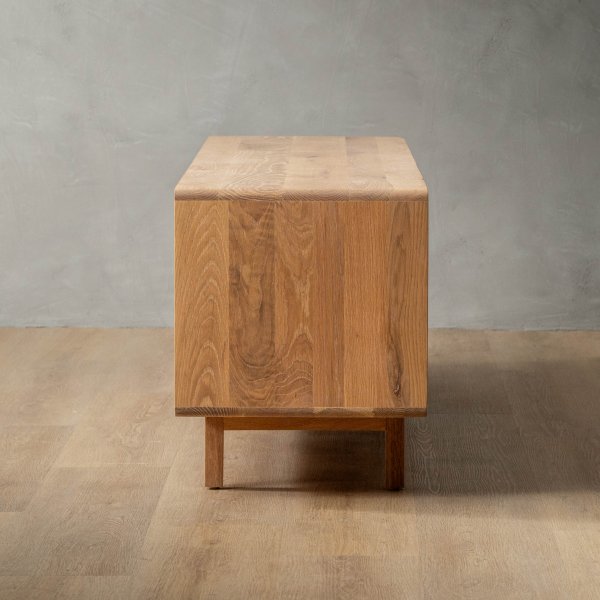 philadelphia-6-drawer-television-unit-oak