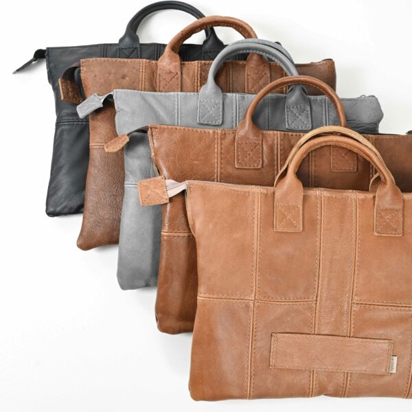 leather-laptop-pouch-laptop bag-corporate gifting-leather laptop pouch- laptop pouch