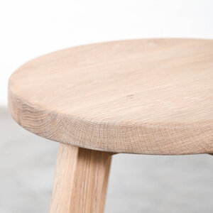 rhodes-oak-stool