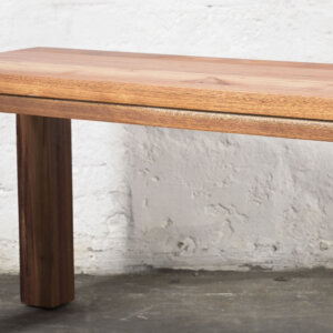 linear-bench-blackwood