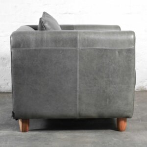 maluti-chair-pull-up-pepper-leather