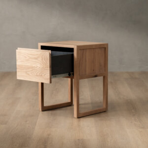 swazi-pedestal-bedside-oak