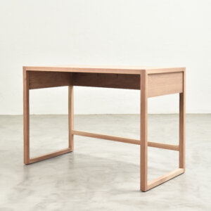 small-stanford-desk-oak