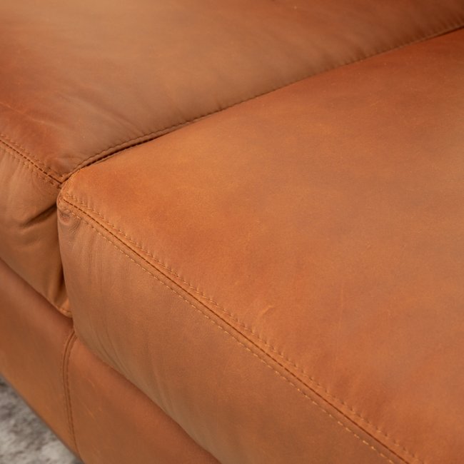 Douglas Couch 1.8m ButterscotchC91A0007 1.8m-douglas-leather-couch